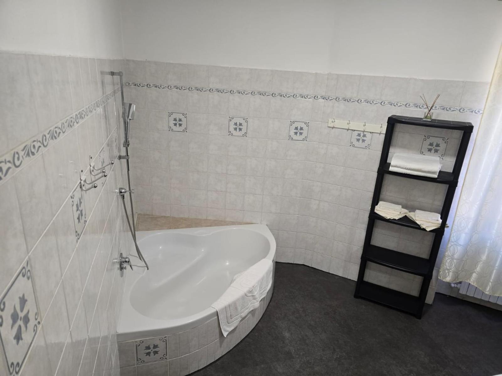 Home Anisia Paderno d'Adda المظهر الخارجي الصورة